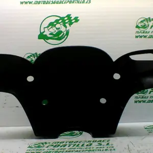 Foto de Cabezón Yamaha Majesty 125 referencia 80-19-39289 foto 7
