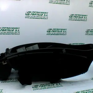 Foto de Porta-casco Piaggio Beverly 125 referencia 10-16-17828