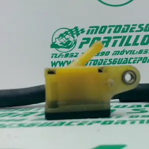 Foto de Depósito del líquido de frenos Honda CBR 600 R referencia 98-20-38209 foto 4