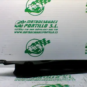 Foto de Cubre cadena Suzuki gsx 750 f referencia 165-22-37248 foto 2