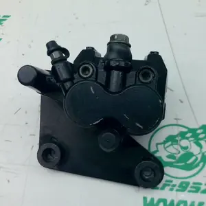 Foto de Pinza de freno trasera Benelli MACIS referencia 324-22-39918 foto 6