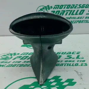 Foto de Embellecedor del piloto trasero Daelim Besbi 125 referencia 274-21-42050 foto 4