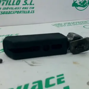 Foto de Reposapies trasero derecho Kymco Zing ii 125 referencia 197-16-38926 foto 2