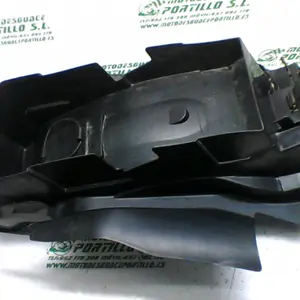 Foto de Paso de rueda Suzuki V Strom 650 referencia 144-19-21185 foto 2