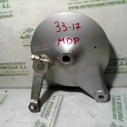 Foto de Porta-zapata rueda trasera Suzuki Marauder 250 referencia 146-19-20985