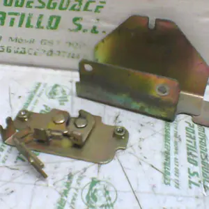 Foto de Cerradura del asiento Peugeot Tweet 50 4T referencia 164-23-45643 foto 4