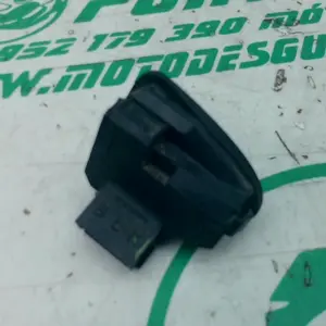 Foto de Interruptor de claxon Honda SH 300 I referencia 364-23-46172