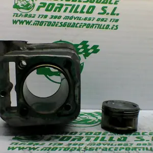 Foto de Cilindro y pistón LML STAR DELUXE referencia 428-22-41293 foto 2