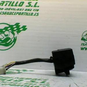 Foto de Piña izquierda Yamaha N MAX 125 referencia 394-23-46371 foto 6