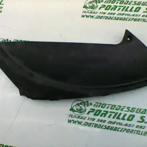 Foto de Carcasa lateral trasera derecha Piaggio FLY 125 4T referencia 75-19-18243 foto 9