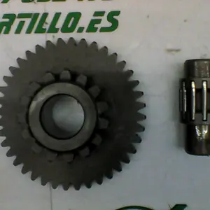 Foto de Piñón del motor de arranque Yamaha XT 600 E referencia 72-24-48016 foto 6