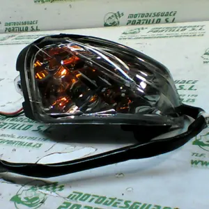 Foto de Intermitente trasero izquierdo Honda Pcx 125 referencia 181-23-46256