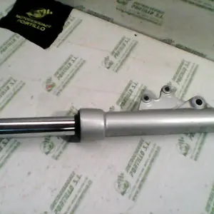 Foto de Barra horquilla izquierda Yamaha TEOS 125 referencia 47-17-4901