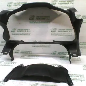 Foto de Embellecedor de cuadro de luces Honda VFR 750 referencia 138-16-10338 foto 2