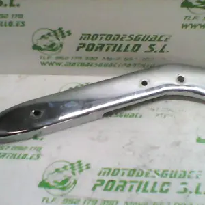 Foto de Embellecedor lateral derecho Keeway Superlight 125 referencia 7-17-13537 foto 3