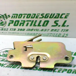 Foto de Cerradura del asiento Peugeot tweet 125 referencia 419-22-40521 foto 11