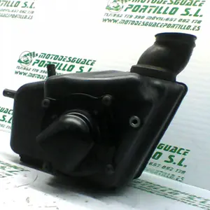 Foto de Caja de filtro Suzuki Marauder 250 referencia 193-21-33270
