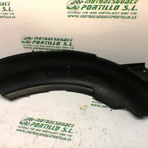 Foto de Guardabarro trasero Kymco VENOX 250 referencia 154-19-20808 foto 10