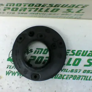 Foto de Entrada gasolina Yamaha TZR 50 2T 3 referencia 221-19-22225 foto 3