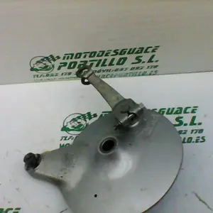 Foto de Porta-zapata rueda trasera Suzuki TU 250 referencia 143-19-20078