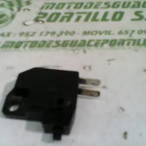 Foto de Sensor de freno delantero Suzuki Katana 50 referencia 198-19-21570
