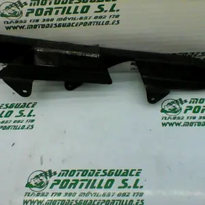 Foto de Cubre cadena Kawasaki Eliminator 125 referencia 274-18-17494 foto 2