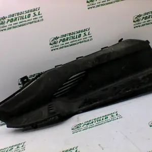 Foto de Suelo derecho Kymco Super Dink 125 referencia 100-22-36639 foto 4