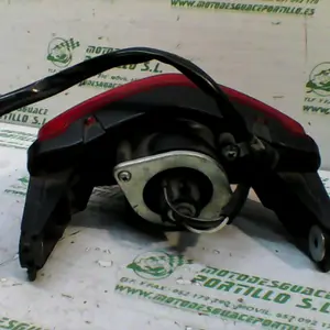 Foto de Piloto trasero Suzuki GLADIUS SFV 650 I referencia 202-18-16036 foto 1
