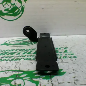 Foto de Soporte del radiador Kymco super dink 300 i referencia 113-23-43333 foto 4