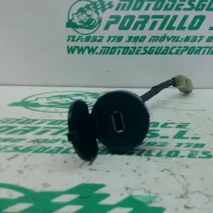 Foto de Toma de corriente Sym JOYMAX 125 GTS referencia 375-21-47637 foto 2