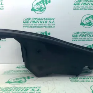 Foto de Porta-casco Kymco MILER 125I referencia 151-24-48075 foto 2