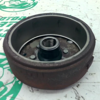 Foto de Plato magnetico Peugeot CITYSTAR 125 referencia 135-21-45436