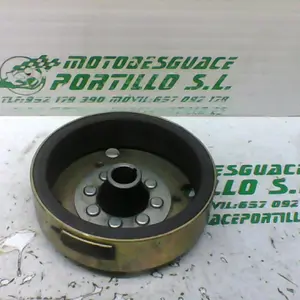 Foto de Plato magnetico Piaggio ZIP Aire 2T 1 50 referencia 255-18-25186 foto 2