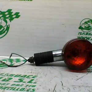 Foto de Intermitente trasero derecho Kymco VENOX 250 referencia 109-22-44515 foto 13