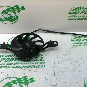 Foto de Ventilador del radiador Suzuki BURGMAN 125 - 15 referencia 179-20-35798 foto 3