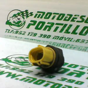 Foto de Sensor de temperatura Suzuki V Strom 650 referencia 144-19-21177 foto 4