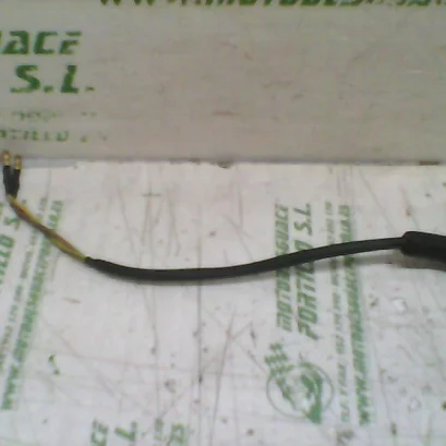 Foto de Sensor de freno trasero Yamaha Neos 50 referencia 127-21-34103