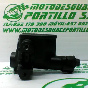 Foto de Bomba de freno delantero Peugeot TWEET 125 15-18 referencia 111-18-49139 foto 2