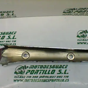 Foto de Embellecedor de carcasa trasera derecha Kawasaki Eliminator 125 referencia 274-18-17447 foto 2