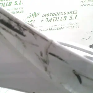 Foto de Frontal Peugeot TWEET 125 15-18 referencia 8-24-46985 foto 5