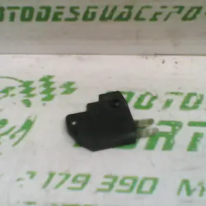 Foto de Sensor de freno trasero Peugeot TWEET 125 15-18 referencia 8-24-47018