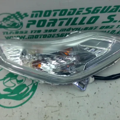 Foto de Intermitente delantero derecho Piaggio MEDLEY referencia 73-26-49339