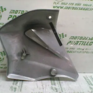 Foto de Carcasa delantera derecha Honda CBF 250 referencia 180-20-33897 foto 8