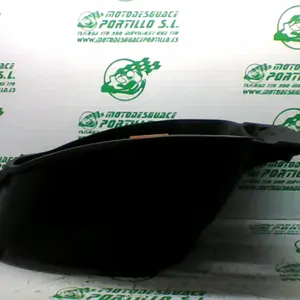 Foto de Porta-casco Honda SH 300 I referencia 364-23-46046 foto 5