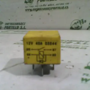 Foto de Rele de arranque Peugeot Trekker 50 referencia 39-23-43017 foto 4