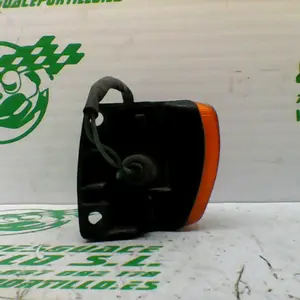 Foto de Intermitente trasero derecho Honda Vision 75 2T referencia 184-17-36086 foto 3
