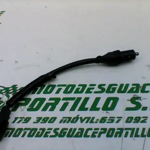 Foto de Sensor de freno trasero Yamaha Cygnus x 125 referencia 262-24-48889 foto 5