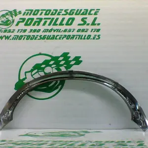 Foto de Embellecedor cuentakilómetros Piaggio FLY 125 3V referencia 456-22-41230 foto 2