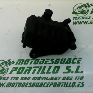 Foto de Pinza de freno delantera Piaggio X8 200 referencia 264-18-18426 foto 2