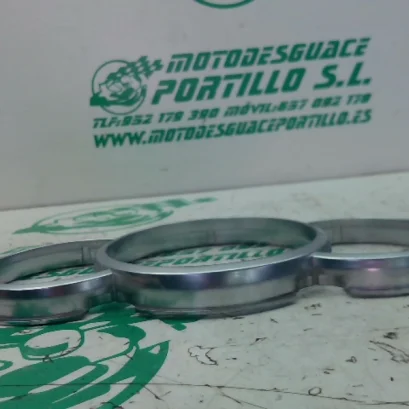 Foto de Embellecedor cuentakilómetros Piaggio BEVERLY 350I referencia 252-23-45883